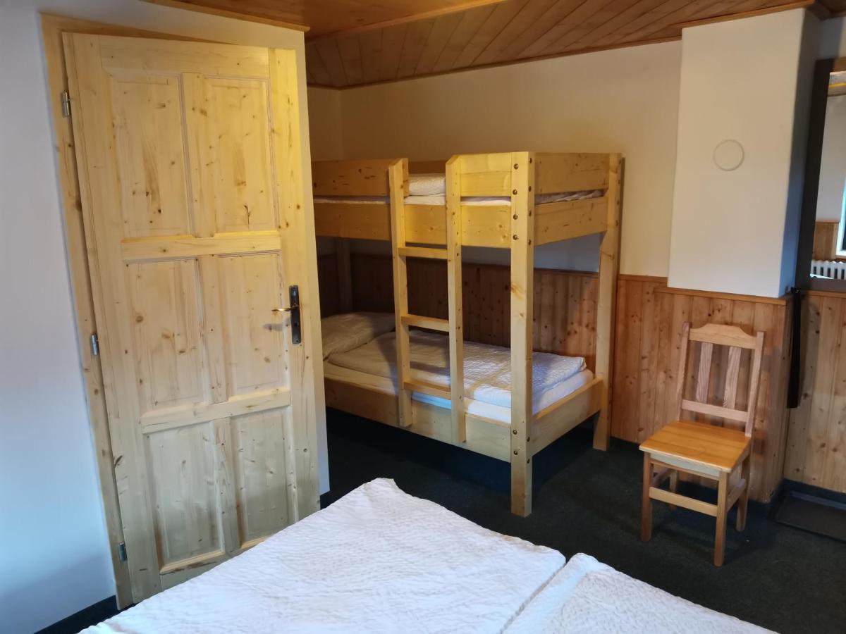 Penzion U Hrocha Lučany nad Nisou 외부 사진