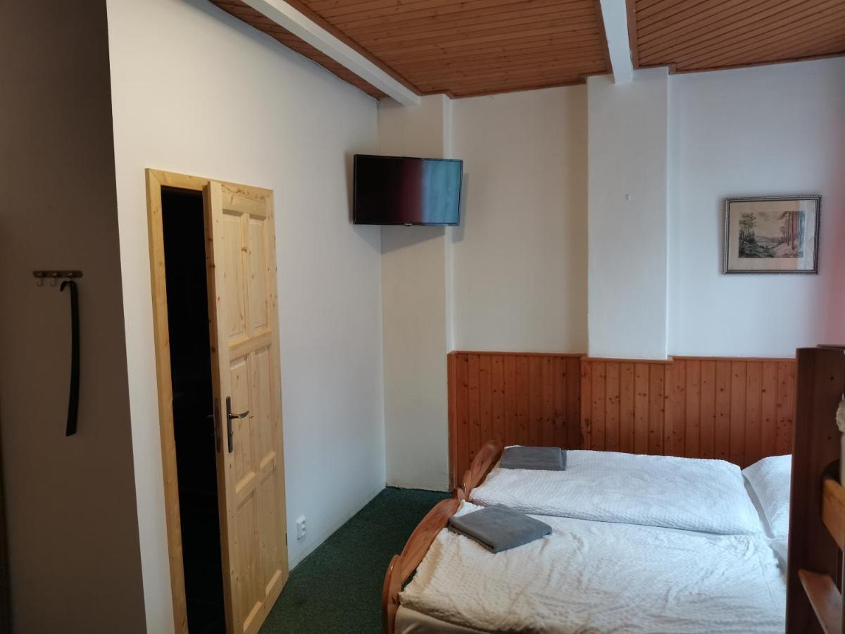 Penzion U Hrocha Lučany nad Nisou 외부 사진