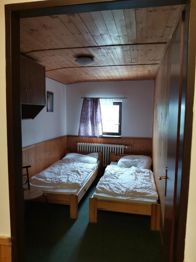 Penzion U Hrocha Lučany nad Nisou 외부 사진