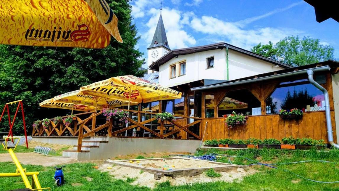 Penzion U Hrocha Lučany nad Nisou 외부 사진
