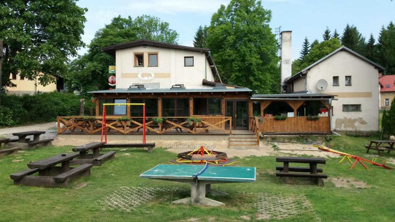 Penzion U Hrocha Lučany nad Nisou 외부 사진